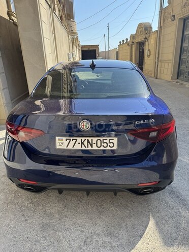 Alfa Romeo Giulia 2017, 65,000 km - 2.0 l - Bakı