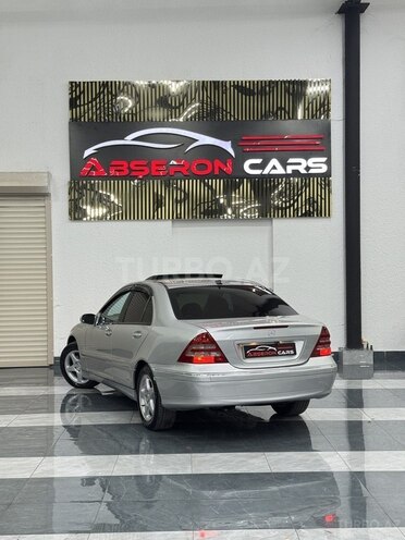 Mercedes C 200 2000, 286,000 km - 2.0 l - Sumqayıt