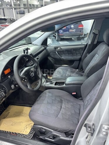 Mercedes C 200 2000, 286,000 km - 2.0 l - Sumqayıt