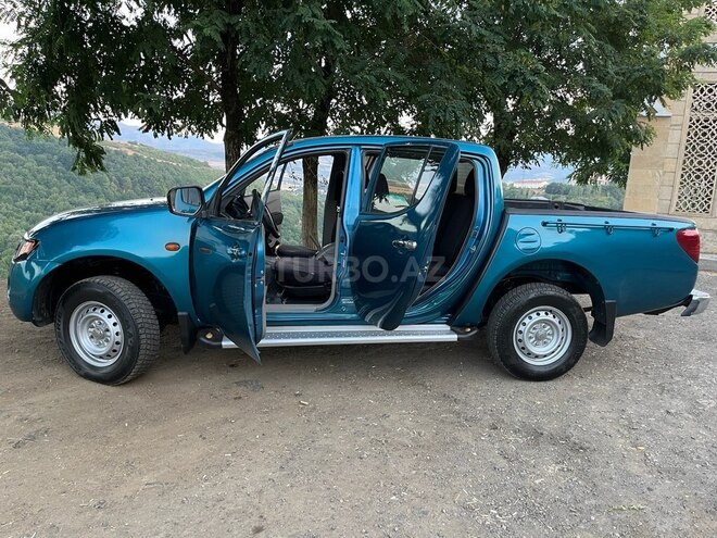 Mitsubishi L200 2007, 180,000 km - 2.5 l - Lənkəran
