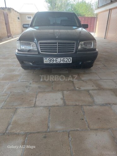 Mercedes C 240 1999, 232,000 km - 2.4 l - Neftçala