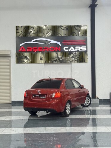Kia Rio 2009, 300,000 km - 1.5 l - Sumqayıt