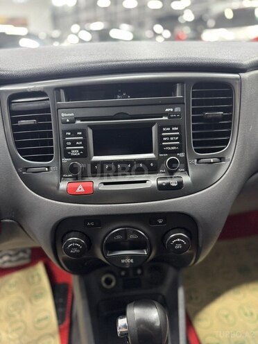 Kia Rio 2009, 300,000 km - 1.5 l - Sumqayıt