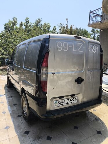 Fiat Doblo 2004, 160,000 km - 1.9 l - Bakı