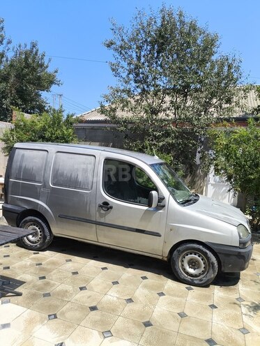 Fiat Doblo 2004, 160,000 km - 1.9 l - Bakı