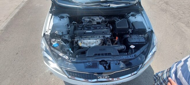Kia  2011, 215,000 km - 2.0 l - Salyan
