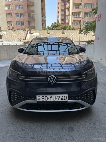 Volkswagen ID.6 Crozz-9