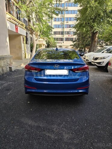 Hyundai Elantra 2016, 105,000 km - 2.0 л - Bakı