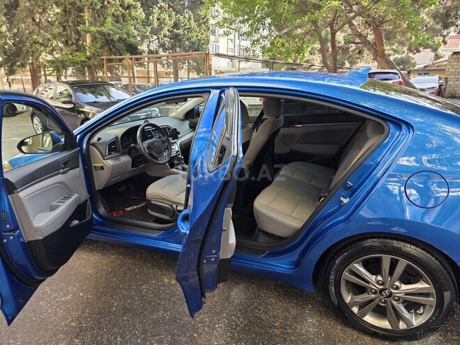 Hyundai Elantra 2016, 105,000 km - 2.0 л - Bakı