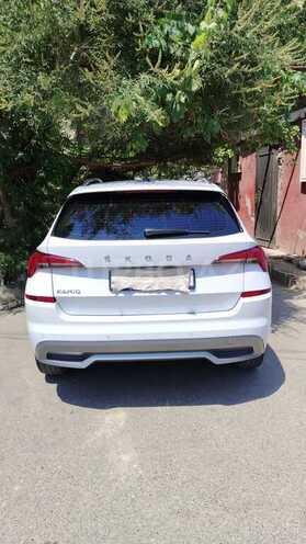 Skoda Kamiq 2023, 83,000 km - 1.6 л - Bakı