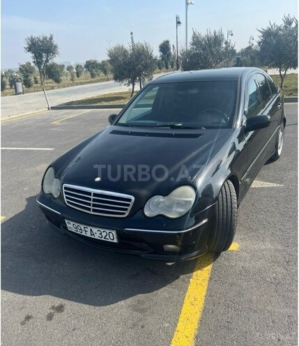 Mercedes C 320 2001, 415,000 km - 3.2 l - Sumqayıt