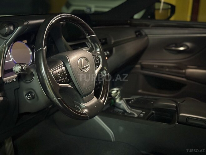 Lexus ES 250 2019, 139,000 km - 2.5 л - Bakı