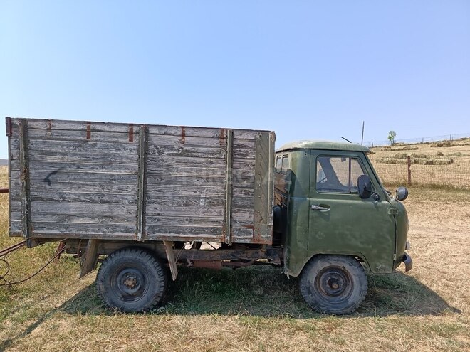 UAZ 452 1983, 250,000 km - 2.4 l - Daşkəsən