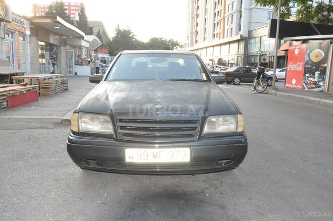 Mercedes C 180 1996, 261,000 km - 1.8 л - Bakı