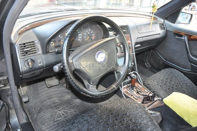Mercedes C 180 1996, 261,000 km - 1.8 л - Bakı
