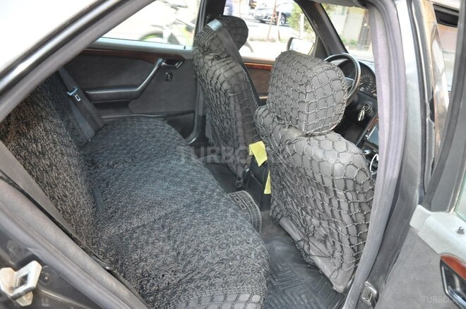 Mercedes C 180 1996, 261,000 km - 1.8 л - Bakı