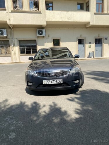 Kia Ceed 2009, 364,111 km - 1.6 л - Bakı