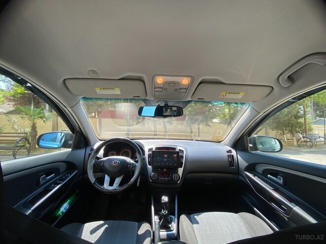Kia Ceed 2009, 364,111 km - 1.6 л - Bakı