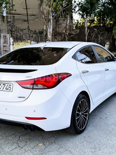 Hyundai Avante 2015, 165,000 km - 1.6 l - Bakı