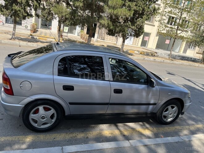 Opel Astra 2002, 250,000 km - 1.6 l - Bakı