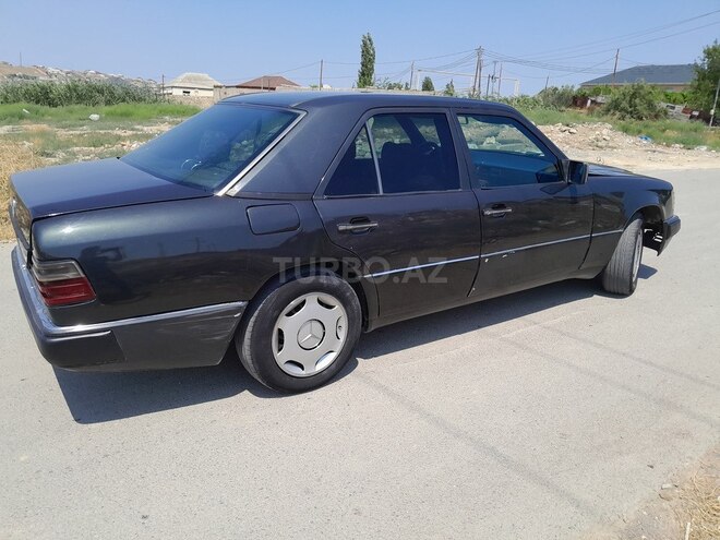 Mercedes E 300 d 1990, 225,000 km - 3.0 л - Bakı