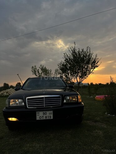 Mercedes C 200 1998, 50,000 km - 2.0 l - Qəbələ