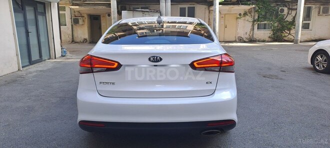Kia Forte 2018, 115,623 km - 2.0 l - Bakı