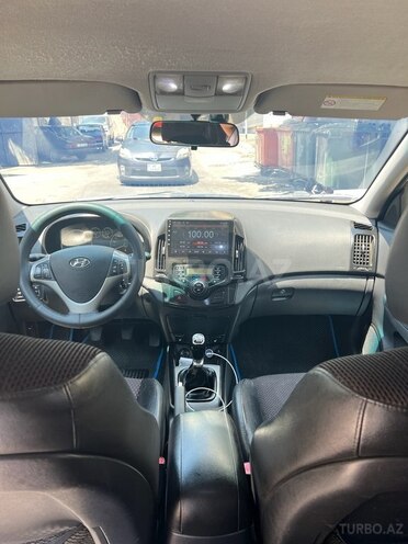Hyundai i30 2010, 166,000 km - 1.6 l - Bakı