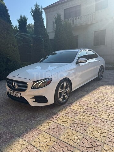 Mercedes E 300 4MATIC 2018, 119,000 km - 2.0 л - Bakı