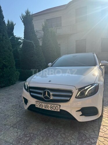 Mercedes E 300 4MATIC 2018, 119,000 km - 2.0 л - Bakı