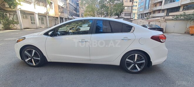 Kia Forte 2018, 115,623 km - 2.0 l - Bakı