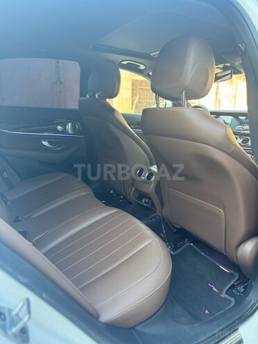 Mercedes E 300 4MATIC 2018, 119,000 km - 2.0 л - Bakı