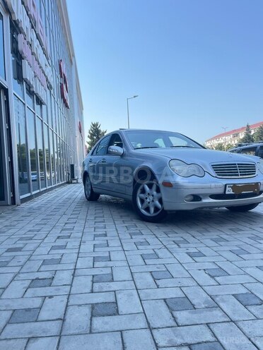 Mercedes C 240 2002, 223,000 km - 2.6 л - Sumqayıt