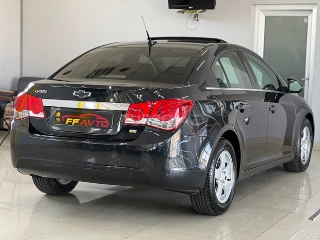 Chevrolet Cruze 2011, 277,000 km - 1.4 л - Bakı
