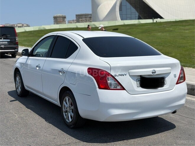 Nissan Sunny 2012, 193,000 km - 1.5 л - Bakı