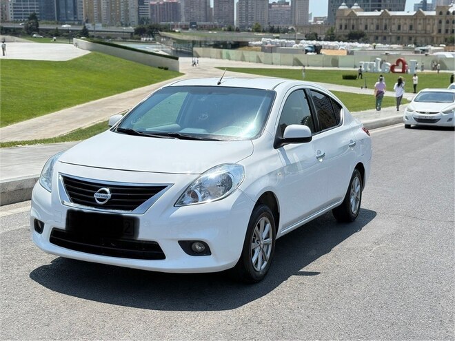 Nissan Sunny 2012, 193,000 km - 1.5 л - Bakı