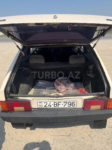 LADA (VAZ) 2109 1987, 300,000 km - 1.5 л - Salyan