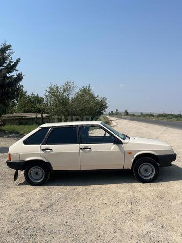 LADA (VAZ) 2109 1987, 300,000 km - 1.5 л - Salyan