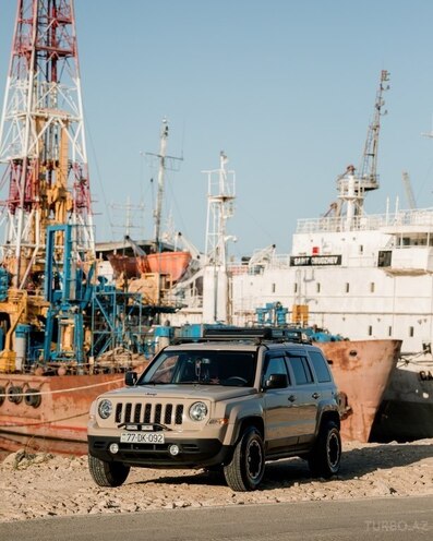 Jeep Patriot 2017, 128,426 km - 2.0 l - Bakı