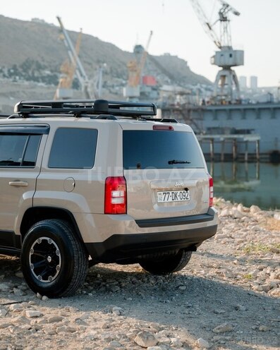 Jeep Patriot 2017, 128,426 km - 2.0 l - Bakı