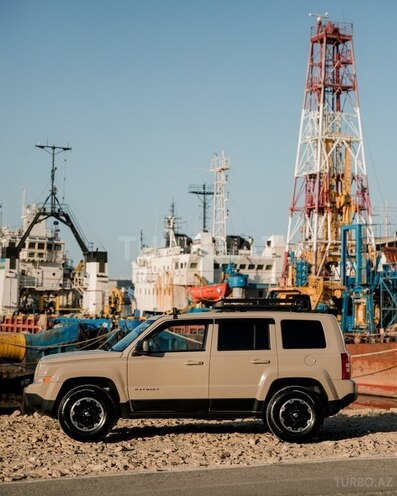 Jeep Patriot 2017, 128,426 km - 2.0 l - Bakı
