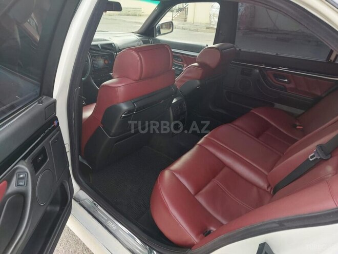 BMW 740 1998, 520,000 km - 4.4 l - Bakı