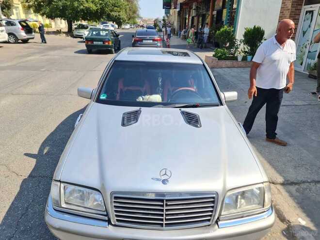 Mercedes C 180 1999, 370,000 km - 1.8 л - Bakı