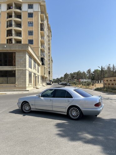 Mercedes E 240 1997, 480,000 km - 2.4 l - Sumqayıt