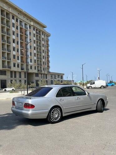 Mercedes E 240 1997, 480,000 km - 2.4 l - Sumqayıt