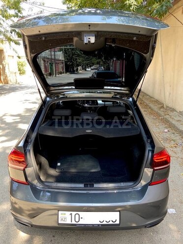 Volkswagen Polo 2021, 53,680 km - 1.6 л - Bakı