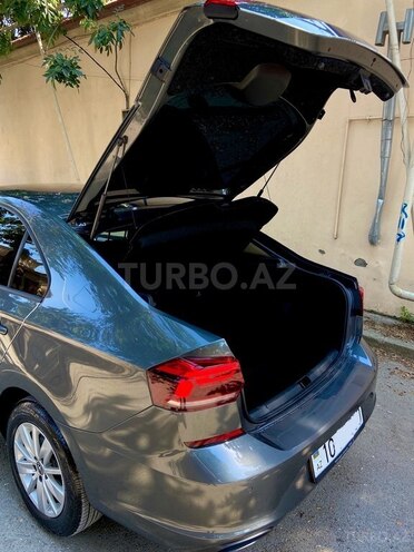 Volkswagen Polo 2021, 53,680 km - 1.6 л - Bakı