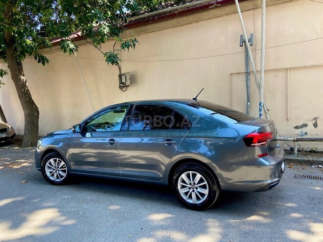 Volkswagen Polo 2021, 53,680 km - 1.6 л - Bakı