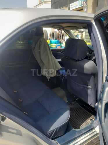 Mercedes E 240 1999, 391,000 km - 2.4 l - Bakı