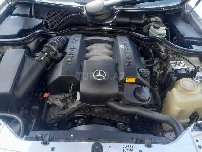 Mercedes E 240 1999, 391,000 km - 2.4 l - Bakı